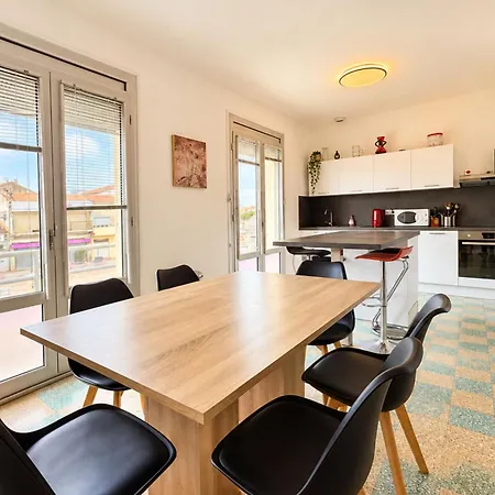 Apartment Place De Lancre 3 Garage & Centre A Pied